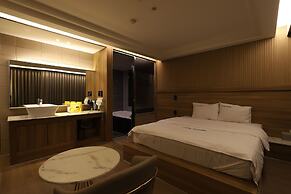Hotel Yeogiuhtte Daegu Station