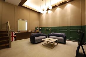 Hotel Yeogiuhtte Daegu Station