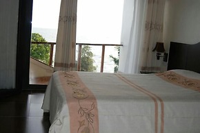 Garuga Resort Beach Hotel