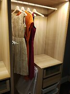 White Tree Residence