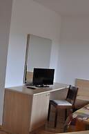 Festa Gardenia Hills