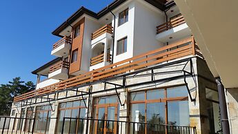 Festa Gardenia Hills