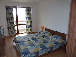 Festa Gardenia Hills