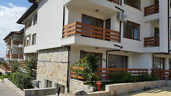 Festa Gardenia Hills