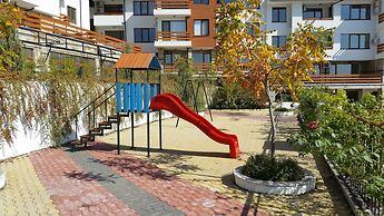 Festa Gardenia Hills