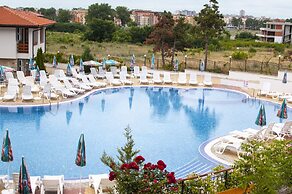 Festa Gardenia Hills