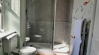 Min y Don Guest House 5 Gold