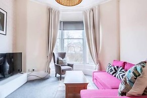 Maya's Glasgow Holiday Homes