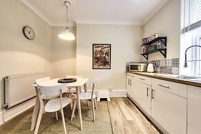 Maya's Glasgow Holiday Homes