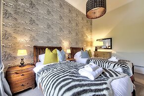 Maya's Glasgow Holiday Homes