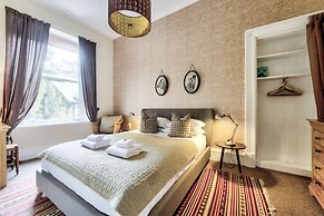 Maya's Glasgow Holiday Homes