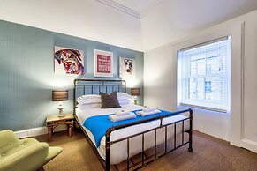 Maya's Glasgow Holiday Homes