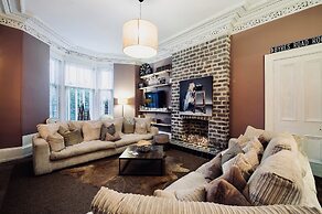 Maya's Glasgow Holiday Homes