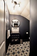 Maya's Glasgow Holiday Homes