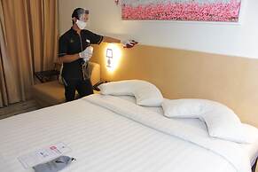 Verse Luxe Hotel Wahid Hasyim