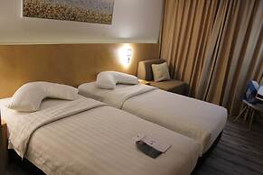 Verse Luxe Hotel Wahid Hasyim