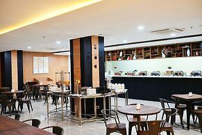 Verse Luxe Hotel Wahid Hasyim