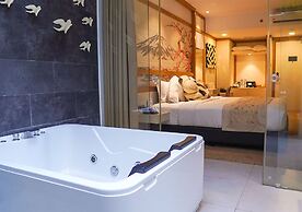 Verse Luxe Hotel Wahid Hasyim