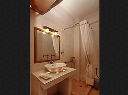 Menalia Villas & Suites