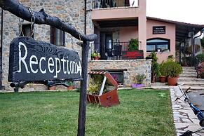 Menalia Villas & Suites