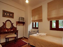 Menalia Villas & Suites