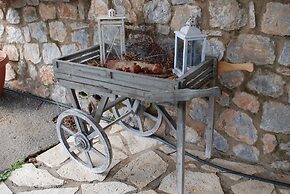 Menalia Villas & Suites