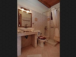 Menalia Villas & Suites