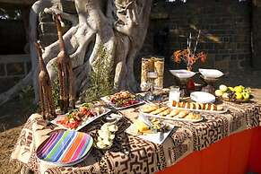 Umzolozolo Private Safari Lodge