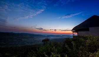 Umzolozolo Private Safari Lodge
