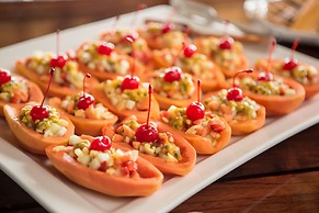 Umzolozolo Private Safari Lodge