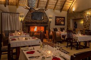 Umzolozolo Private Safari Lodge