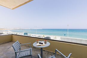 Meltemi Coast Suites