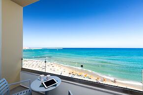 Meltemi Coast Suites