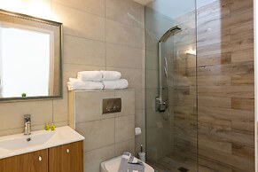 Meltemi Coast Suites