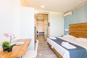 Meltemi Coast Suites