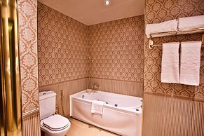 Multi Grand Pharaon Hotel