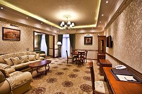 Multi Grand Pharaon Hotel