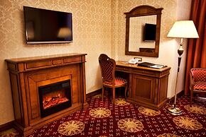 Multi Grand Pharaon Hotel