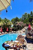 Kemerbag 29 - Adults Only