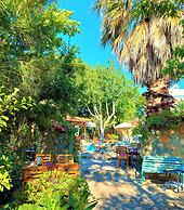 Kemerbag 29 - Adults Only