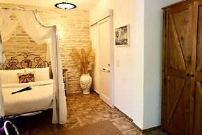 Kemerbag 29 - Adults Only