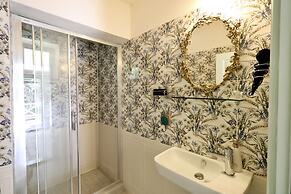 Kemerbag 29 - Adults Only