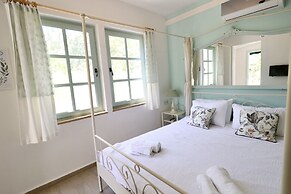 Kemerbag 29 - Adults Only