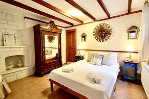 Kemerbag 29 - Adults Only