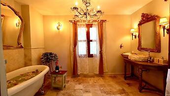 Kemerbag 29 - Adults Only