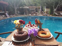 Kemerbag 29 - Adults Only