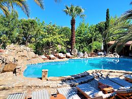 Kemerbag 29 - Adults Only