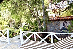 Kemerbag 29 - Adults Only