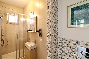 Kemerbag 29 - Adults Only