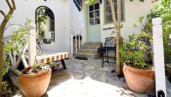 Kemerbag 29 - Adults Only